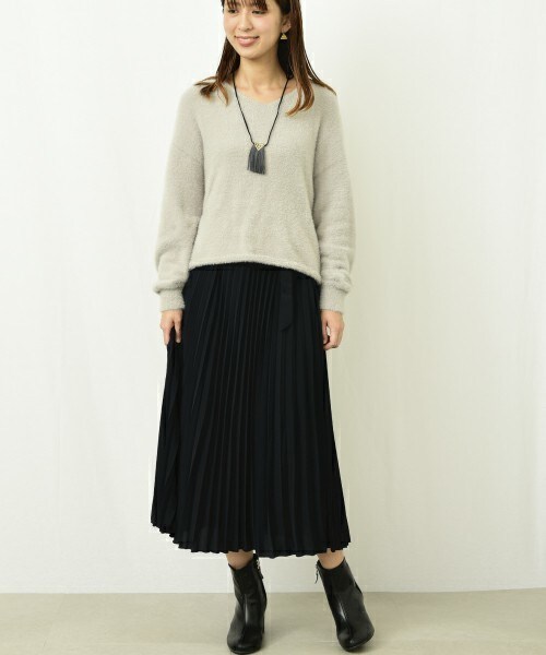 actuel（アクチュエル）の「クレープデシンプリーツSK（スカート・レディース・ライトベージュ/ネイビー/オレンジ・FREE）」の3枚目の写真