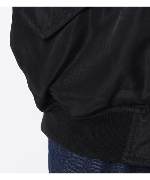 PAGEBOY（ページボーイ）の「【non-no12月号】岸本セシル着用・リバーシブルMA-1（ジャケット/アウター・レディース・ブラック/カーキ）」の8枚目の写真