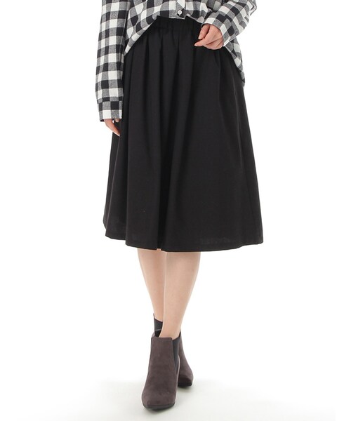 Honeys（ハニーズ）の「ミディ丈スカート（スカート・レディース・アイボリー×クロ/クロ/アカ×クロ/アカチェック/クロチェック・Ｍ/Ｌ）」の2枚目の写真