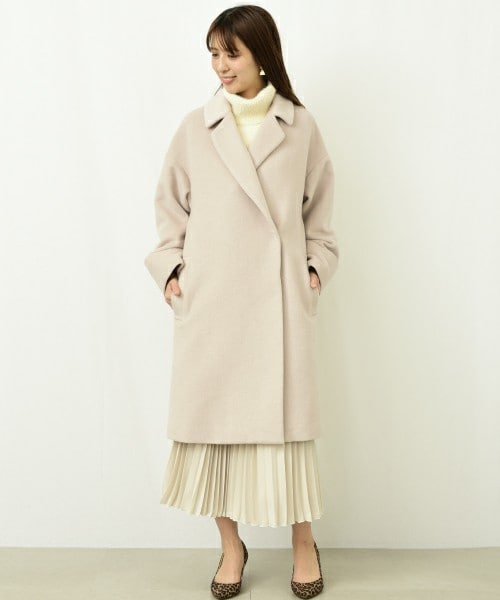 actuel（アクチュエル）の「ショートビーバーチェスターコート（チェスターコート・レディース・ネイビー/キャメル/ピンクベージュ・FREE）」の3枚目の写真