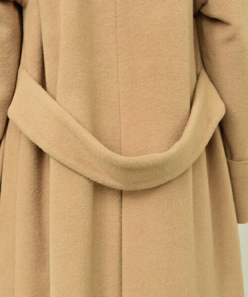 actuel（アクチュエル）の「ショートビーバーチェスターコート（チェスターコート・レディース・ネイビー/キャメル/ピンクベージュ・FREE）」の10枚目の写真