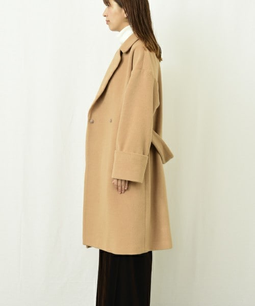 actuel（アクチュエル）の「ショートビーバーチェスターコート（チェスターコート・レディース・ネイビー/キャメル/ピンクベージュ・FREE）」の7枚目の写真