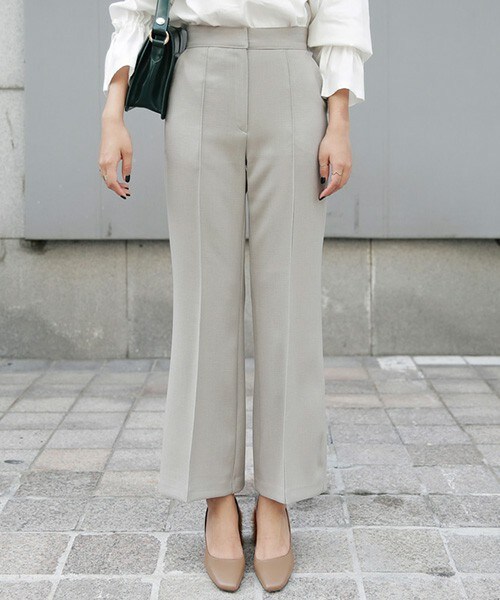 DHOLIC（ディーホリック）の「センタープレスストレートスラックスパンツ（その他パンツ・レディース・ディープブルー/グレーベージュ/ブラック・S/M）」の3枚目の写真