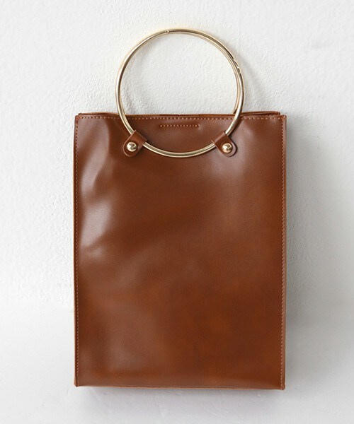 DHOLIC（ディーホリック）の「2WAYリングハンドルスクエアバッグ（ハンドバッグ・レディース・ブラック/ワイン/カーキ/キャメル/グレー・ONE）」の3枚目の写真