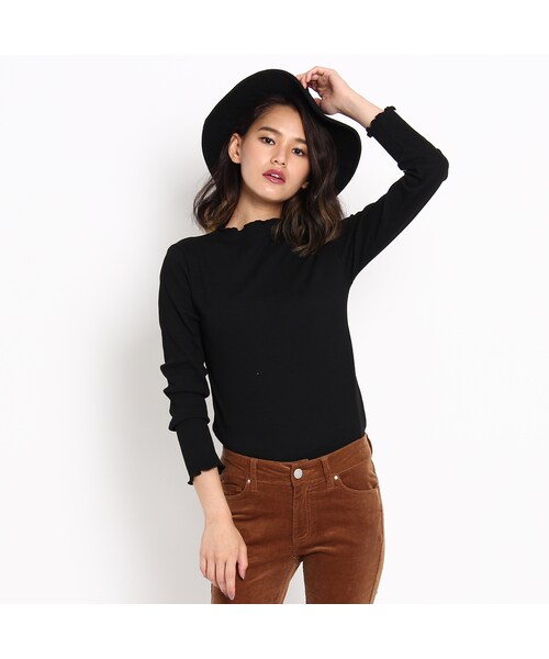 OZOC（オゾック）の「細リブニットトップス（トップス・レディース・オフホワイト/ブラック/キャメル/ボルドー・その他）」の2枚目の写真