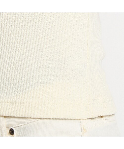 OZOC（オゾック）の「細リブニットトップス（トップス・レディース・オフホワイト/ブラック/キャメル/ボルドー・その他）」の10枚目の写真