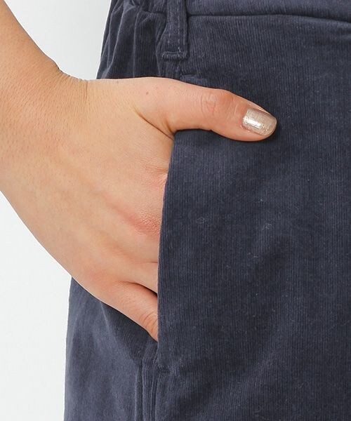 niko and...（ニコアンド）の「裏起毛コーデュロイパンツ（パンツ・ブルー）」の8枚目の写真