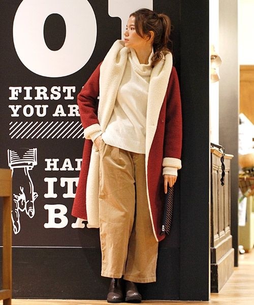 niko and...（ニコアンド）の「裏起毛コーデュロイパンツ（パンツ・ブルー）」の2枚目の写真