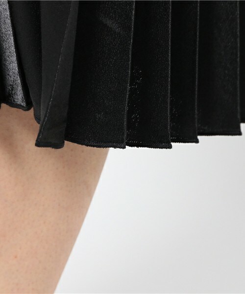 archives（アルシーヴ）の「シャイニープリーツスカート（スカート・レディース・ブラック/ダークブラウン/ピンク・MEDIUM）」の9枚目の写真