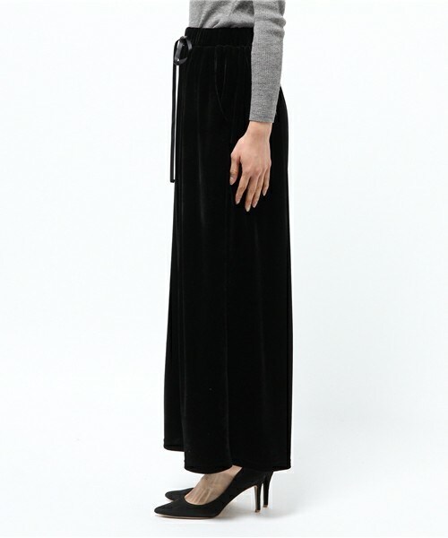 archives（アルシーヴ）の「ベロアイージーパンツ（その他パンツ・レディース・ブラック/ダークブラウン/ピンク・MEDIUM）」の5枚目の写真