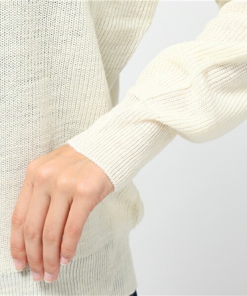 archives（アルシーヴ）の「襟レースアゼ編みニットプルオーバー（ニット/セーター・レディース・オフホワイト/ブラック/グレー・MEDIUM）」の8枚目の写真