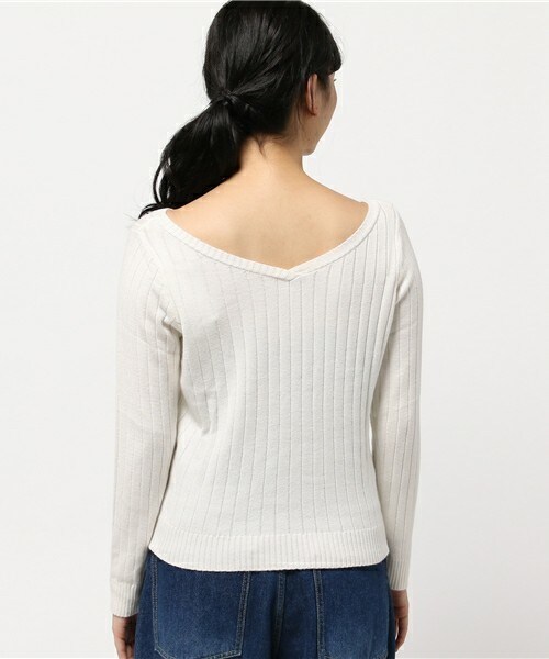 archives（アルシーヴ）の「ワイドリブレースアップニット（ニット/セーター・レディース・オフホワイト/ブラウン/ピンク・MEDIUM）」の6枚目の写真