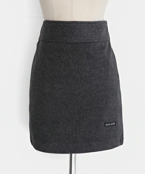 DHOLIC（ディーホリック）の「タイトミニマルスカート（スカート・レディース・マスタード/クリーム/ダークオレンジ/ダークグレー/レッド・S/M/L）」の3枚目の写真