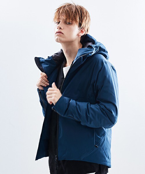 ATTACHMENT（アタッチメント）の「透湿防水レイヤーNyリップ