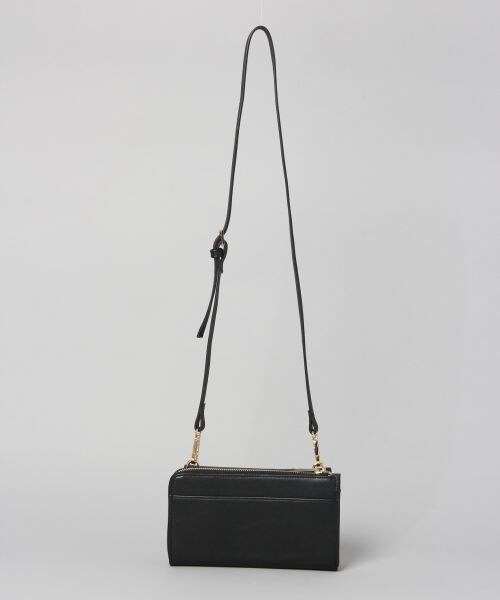 HARE(ハレ)の「ウォレットミニショルダーBAG(バッグ・オフホワイト/ブラック/チェリーレッド)」の7枚目の写真