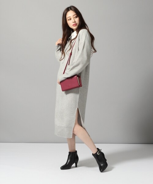 HARE(ハレ)の「ウォレットミニショルダーBAG(バッグ・オフホワイト/ブラック/チェリーレッド)」の5枚目の写真