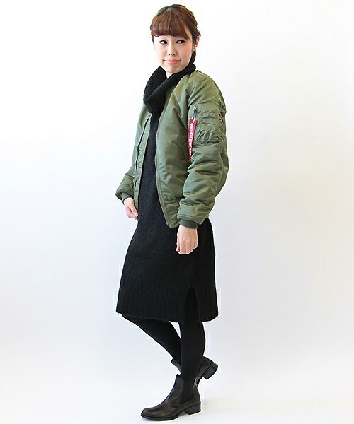 Alpha Industries(アルファインダストリーズ)の「ALPHA INDUSTRIES MA-1(ミリタリージャケット・レディース・ブラック/ベージュ/カーキ・34)」の20枚目の写真