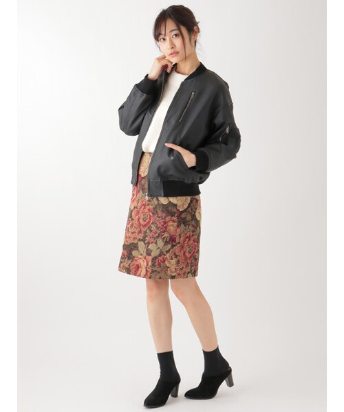 w closet(ダブルクローゼット)の「フェイクレザーMA-1(ジャケット/アウター・レディース・キャメル/ブラック・FREE)」の10枚目の写真