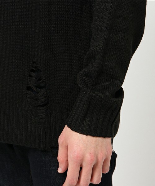 CASPER JOHN AIVER（キャスパージョンアイバー）の「CASPER JOHN AIVER　ダメージビッグニット（ニット/セーター・メンズ・ホワイト×ブラック/ブラック/ブラック×レッド・MEDIUM/LARGE）」の5枚目の写真