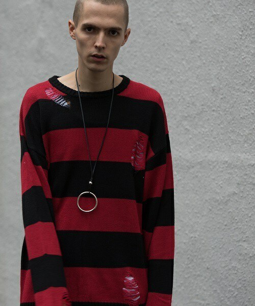 CASPER JOHN AIVER（キャスパージョンアイバー）の「CASPER JOHN AIVER　ダメージビッグニット（ニット/セーター・メンズ・ホワイト×ブラック/ブラック/ブラック×レッド・MEDIUM/LARGE）」の14枚目の写真