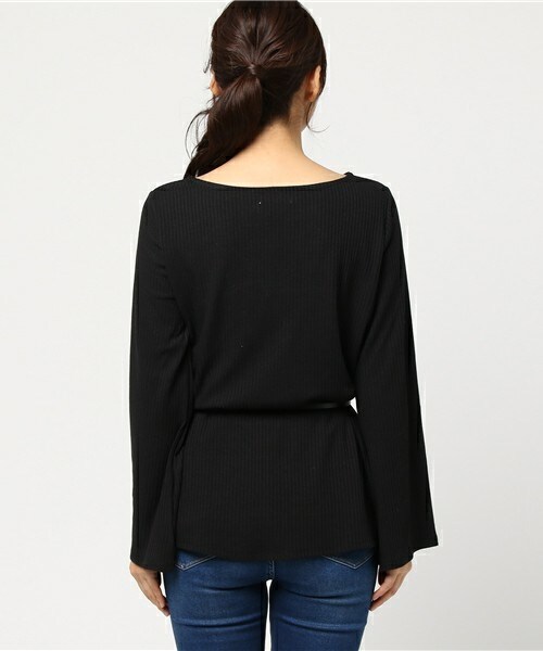 archives（アルシーヴ）の「【ZOZOTOWN限定】ワイドスリーブトップス（Tシャツ/カットソー・レディース・ブラック/モカ/キャメル・MEDIUM）」の5枚目の写真