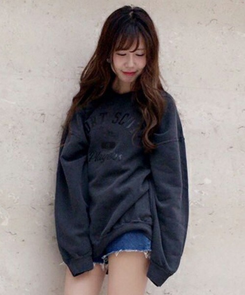 archives(アルシーヴ)の「【ZOZOTOWN限定】 used加工裏起毛トレーナー(Tシャツ/カットソー・レディース・ブラック/グレー/ワイン・MEDIUM)」の2枚目の写真