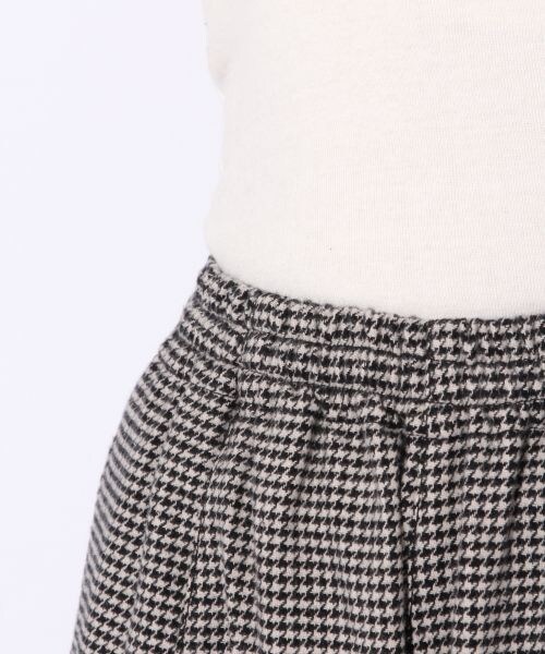 niko and...(ニコアンド)の「千鳥裾Wニーパンツ(パンツ・ホワイト/チャコール)」の6枚目の写真