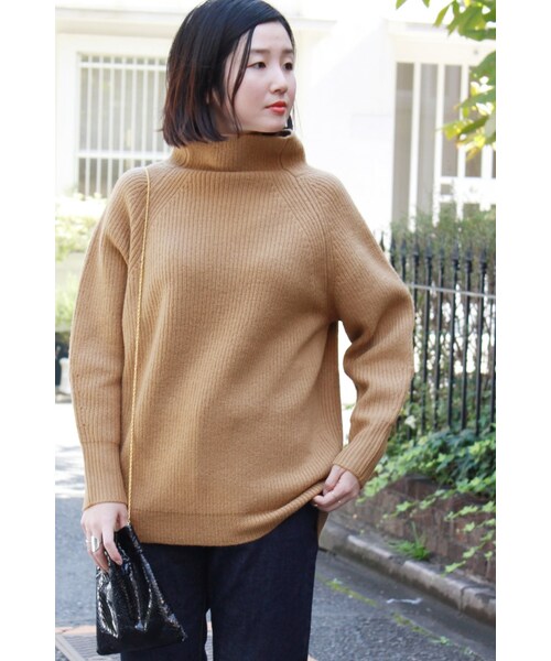 JOURNAL STANDARD（ジャーナルスタンダード）の「《予約》アゼハイネックプルオーバー◆（トップス・ブラック/ナチュラル/キャメル/グリーン B・フリー）」の3枚目の写真