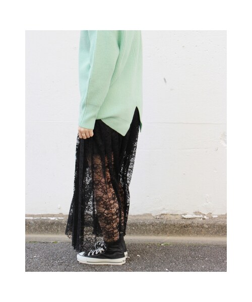 JOURNAL STANDARD（ジャーナルスタンダード）の「《予約》アゼハイネックプルオーバー◆（トップス・ブラック/ナチュラル/キャメル/グリーン B・フリー）」の12枚目の写真