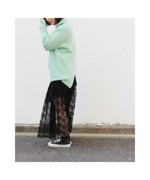 JOURNAL STANDARD（ジャーナルスタンダード）の「《予約》アゼハイネックプルオーバー◆（トップス・ブラック/ナチュラル/キャメル/グリーン B・フリー）」の11枚目の写真