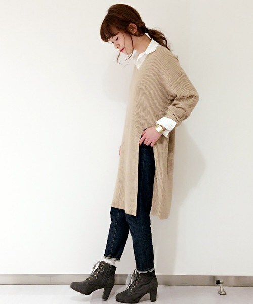 archives（アルシーヴ）の「【限定予約】スリットニットワンピース（ワンピース・レディース・アイボリー/グレー/モカ/サックスブルー/イエロー・MEDIUM）」の8枚目の写真