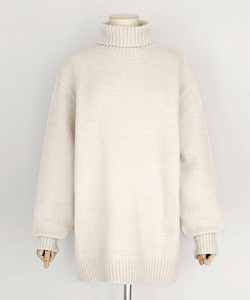 DHOLIC（ディーホリック）の「オーバーシルエットタートルネックニットプルオーバー（ニット/セーター・レディース・ディープスカイブルー/ブラックグレー/ライトベージュ/ピンク・FREE）」の2枚目の写真