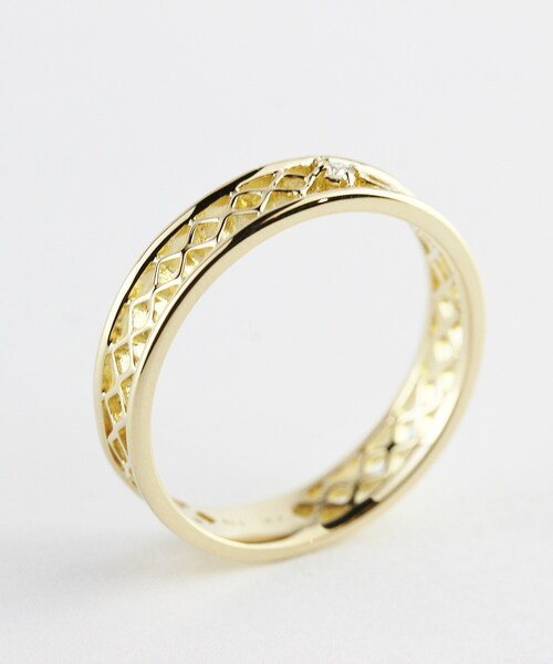 pinacoteca（ピナコテーカ）の「ピナコテーカ 698 レーシー クロス 一粒ダイヤモンド レイヤード リング ピンキーリング 0.015ct（リング・レディース・ゴールド・マイナス5号〜13号）」の3枚目の写真