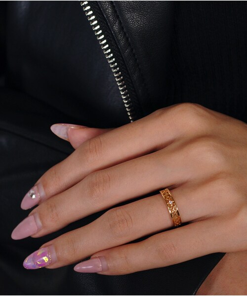 pinacoteca（ピナコテーカ）の「ピナコテーカ 698 レーシー クロス 一粒ダイヤモンド レイヤード リング ピンキーリング 0.015ct（リング・レディース・ゴールド・マイナス5号〜13号）」の8枚目の写真