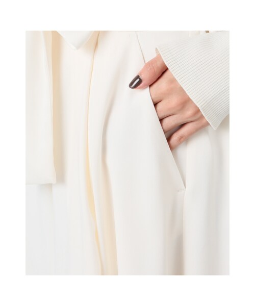 LIMITLESS LUXURY(リミットレスラグジュアリー)の「ピーチサテンスカーチョ(パンツ・ブラック/ホワイト/キャメル・フリー)」の10枚目の写真