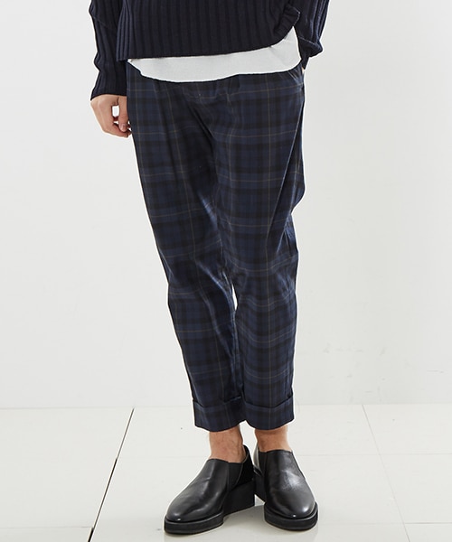 パンツ Milok BOX TUCK TROUSERS Milok（ミロック）の「ボックスタックトラウザーズ（）」 - WEAR