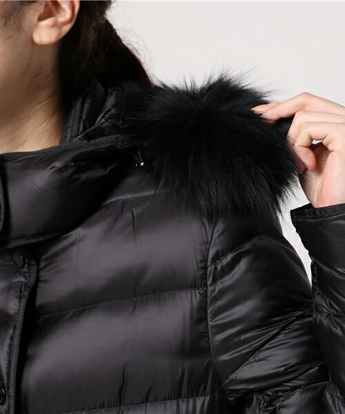 JAN MAYEN　ダウンコート　タグ付き　フォックスファー　定価約9万　黒　L JAN MAYEN ダウンコート タグ付き フォックスファー 定価約9万 黒 L