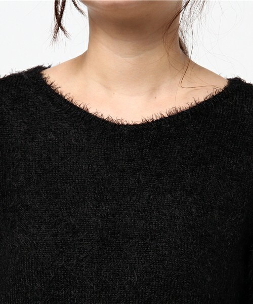 actuel（アクチュエル）の「シャギーサイドスリットP/O（ニット/セーター・レディース・オフホワイト/ブラック/ライトグレー/ピンク・FREE）」の8枚目の写真