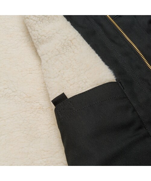 Carhartt(カーハート)の「PHOENIX COAT - Black(ジャケット/アウター・メンズ・Black・S/M/L)」の3枚目の写真