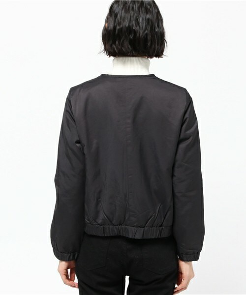 actuel（アクチュエル）の「CNミリタリーVブルゾン（ブルゾン・レディース・ブラック/カーキ・FREE）」の5枚目の写真