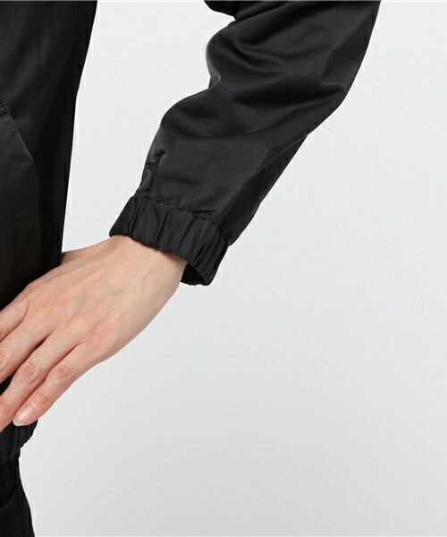 actuel（アクチュエル）の「CNミリタリーVブルゾン（ブルゾン・レディース・ブラック/カーキ・FREE）」の7枚目の写真