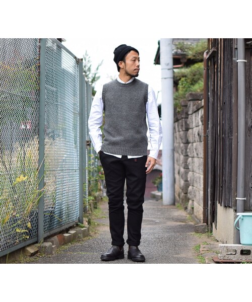 STORES.jp（ストアーズドットジェーピー）の「Soglia  LANDNOAH  WOOL VEST GRY ラドナークルーネックベスト グレー（ニット/セーター・メンズ・その他）」の2枚目の写真