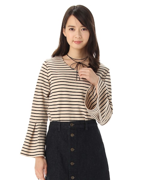 Honeys（ハニーズ）の「フレア袖プルオーバー（カットソー・Tシャツ・レディース・アイボリー/クロ/ピンク/杢グレー/アイボリー×クロ/ベージュ×クロ・Ｍ/Ｌ）」の5枚目の写真