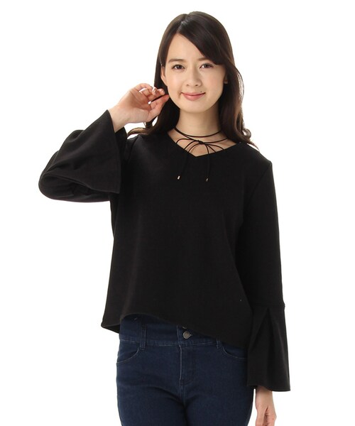 Honeys（ハニーズ）の「フレア袖プルオーバー（カットソー・Tシャツ・レディース・アイボリー/クロ/ピンク/杢グレー/アイボリー×クロ/ベージュ×クロ・Ｍ/Ｌ）」の3枚目の写真