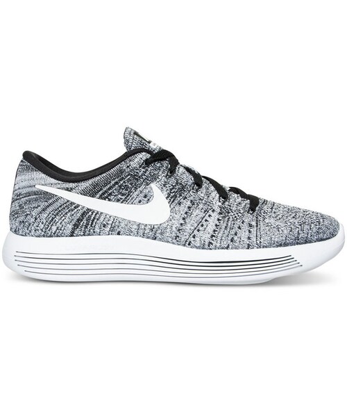 NIKE（ナイキ）の「Nike Women's LunarEpic Low Flyknit Running Sneakers from Finish Line（スニーカー・レディース・White・5/5.5/8/8.5）」の6枚目の写真