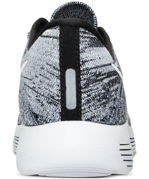 NIKE（ナイキ）の「Nike Women's LunarEpic Low Flyknit Running Sneakers from Finish Line（スニーカー・レディース・White・5/5.5/8/8.5）」の2枚目の写真