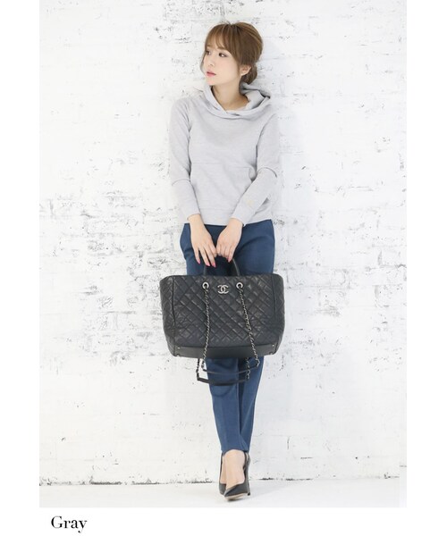 Rocotta by MOERY（ロコッタ）の「Rocotta(ロコッタ) シンプルパーカー（パーカー・レディース・ホワイト/グレー/ネイビー・FREE）」の8枚目の写真