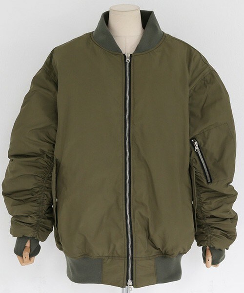 DHOLIC（ディーホリック）の「ビッグシルエット中綿MA-1ジャケット（ブルゾン・レディース・ブラック/カーキ/イエロー・FREE）」の2枚目の写真