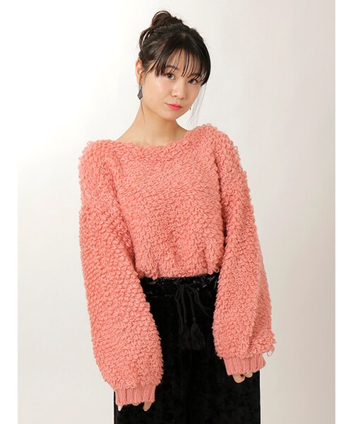 w closet(ダブルクローゼット)の「ループ編み後ろリボンプルオーバー(トップス・レディース・Sグレー/コーラルピンク/グレージュ・FREE)」の4枚目の写真