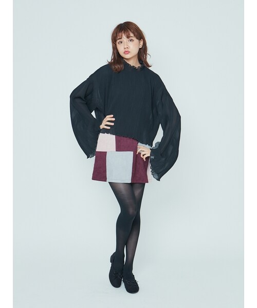 merry jenny(メリージェニー)の「プリーツフリルブラウス(トップス・レディース・ブラック/ピンク/グリーン・F)」の6枚目の写真